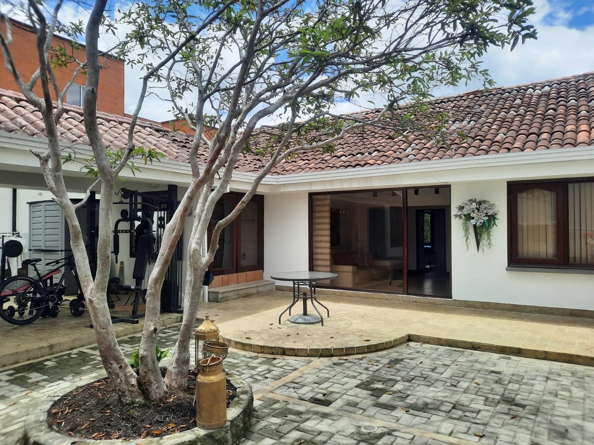 Bellísimo casa campestre en la ciudad - Foto 2