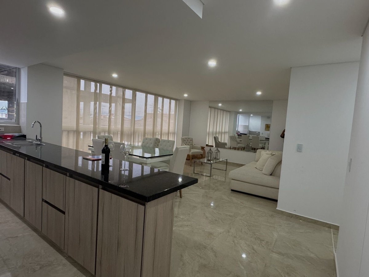 Apartamento amplio en condominio - Foto 3