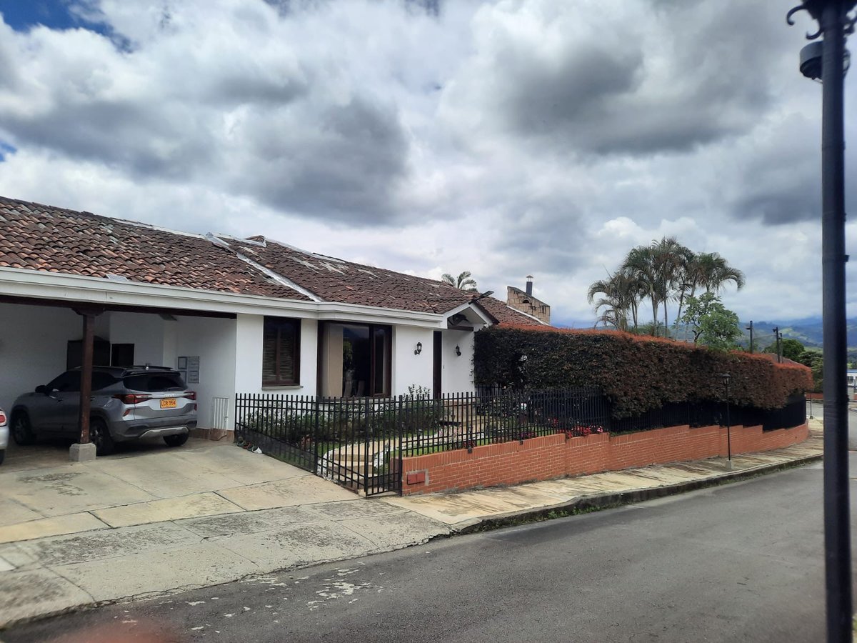 Bellísimo casa campestre en la ciudad - Foto 11